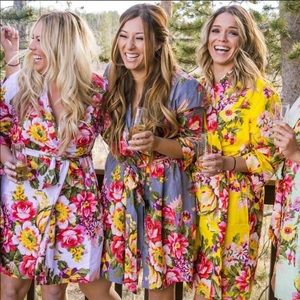 Sandy Waters | Floral Robe | XS